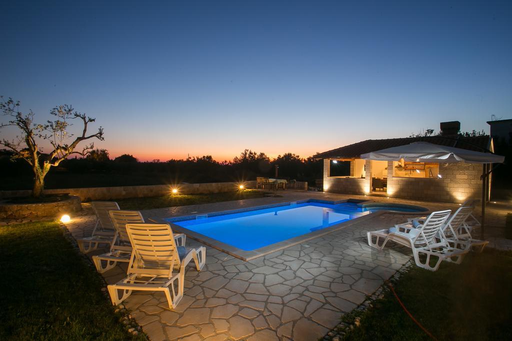 Holiday Home Luce Vitaljina Exterior foto