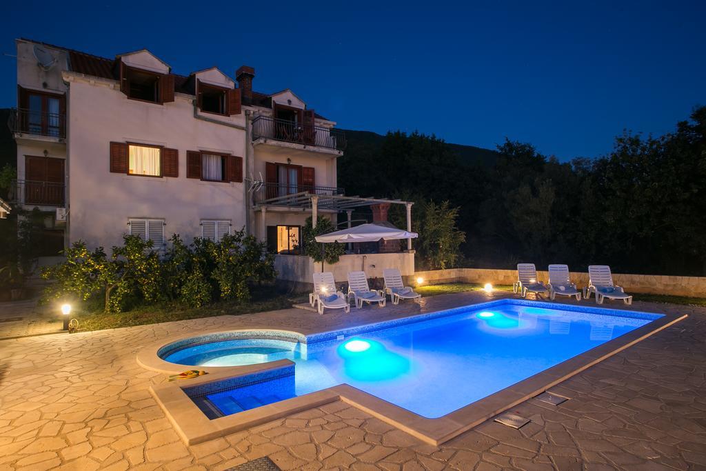 Holiday Home Luce Vitaljina Exterior foto